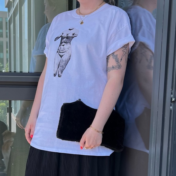 Printed T-Shirt with original design - Picture 1 of 3